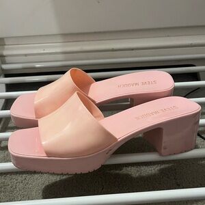 Steve Madden pink harlin sandals - used size 8